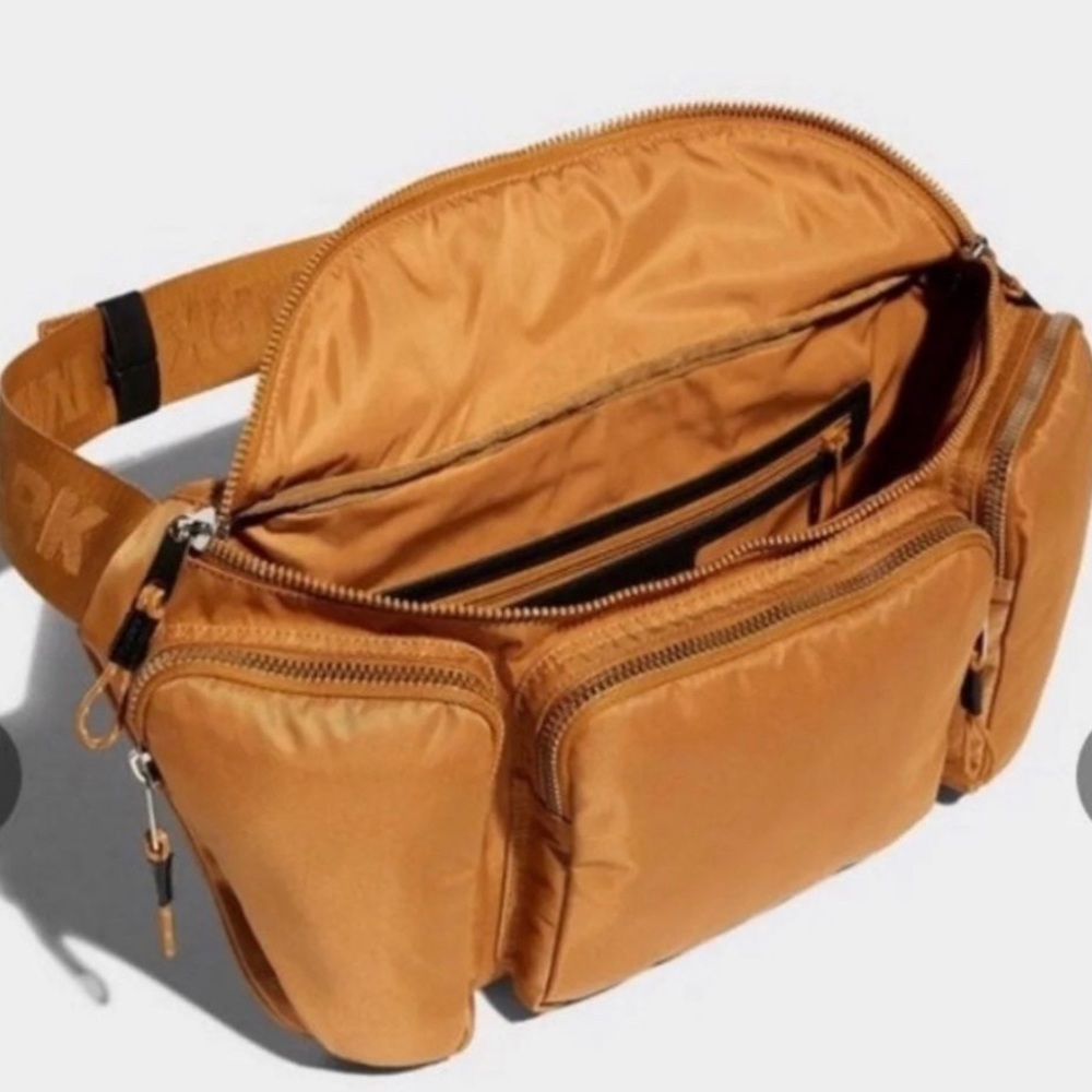 Ivy park adidas messenger bag - Picture 2 of 6